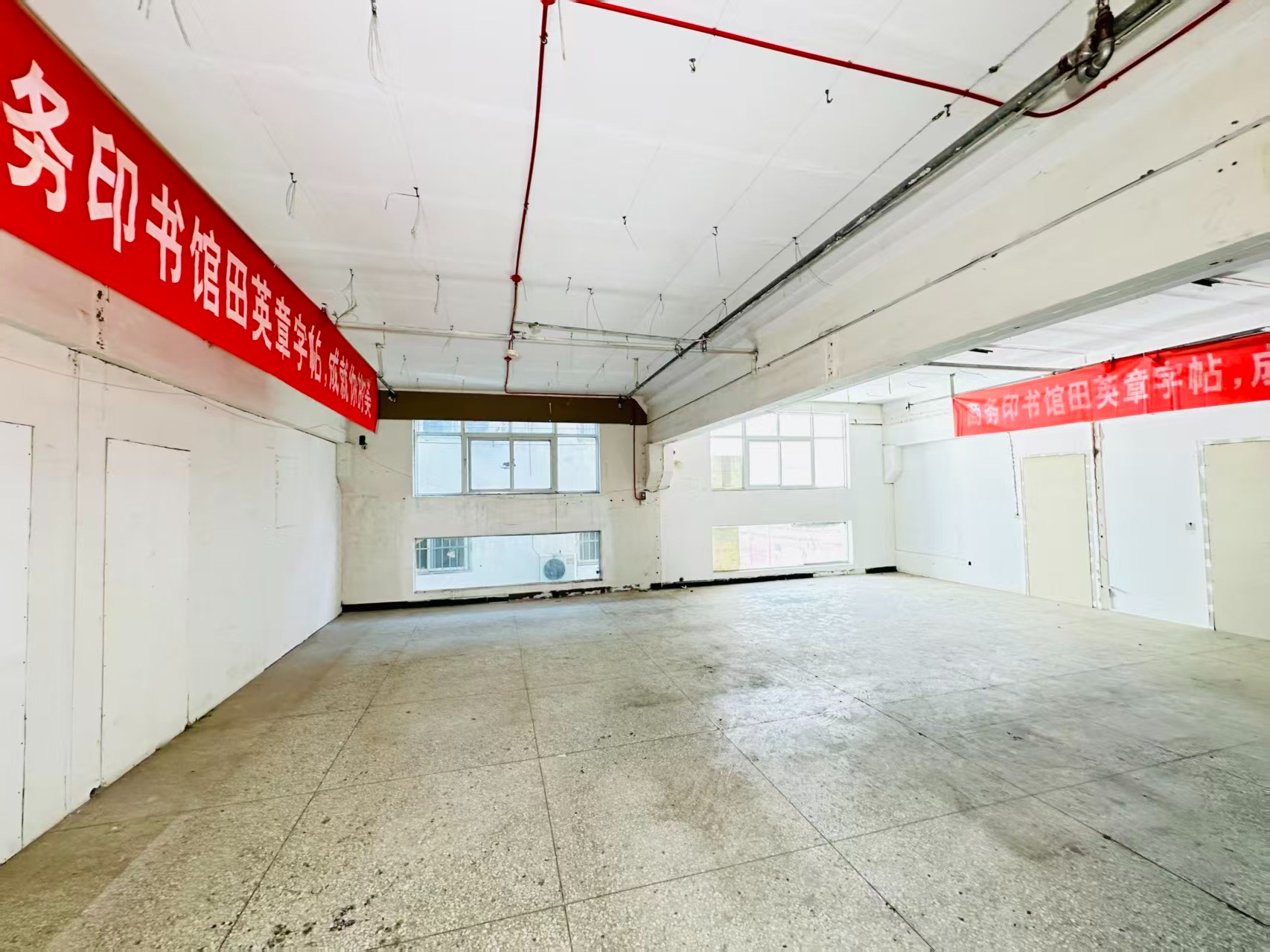 鄂州巷建议再强化“人工智能算力中心、AI应用孵化、数字经济示范园”等产业概念，会更符合产业园招商语言_COPY